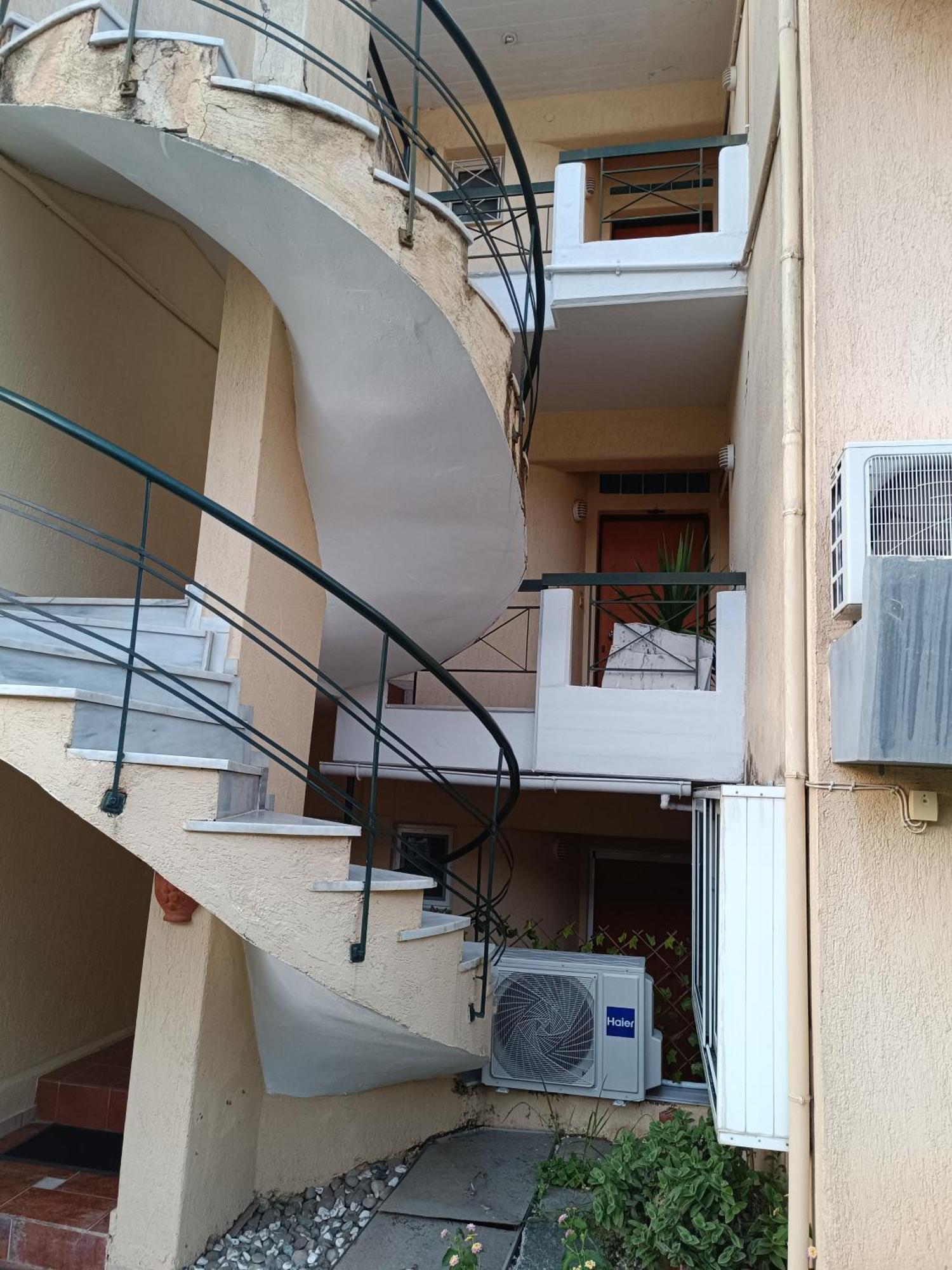 Mare E Monti1 Apartment Kamena Vourla Phòng bức ảnh