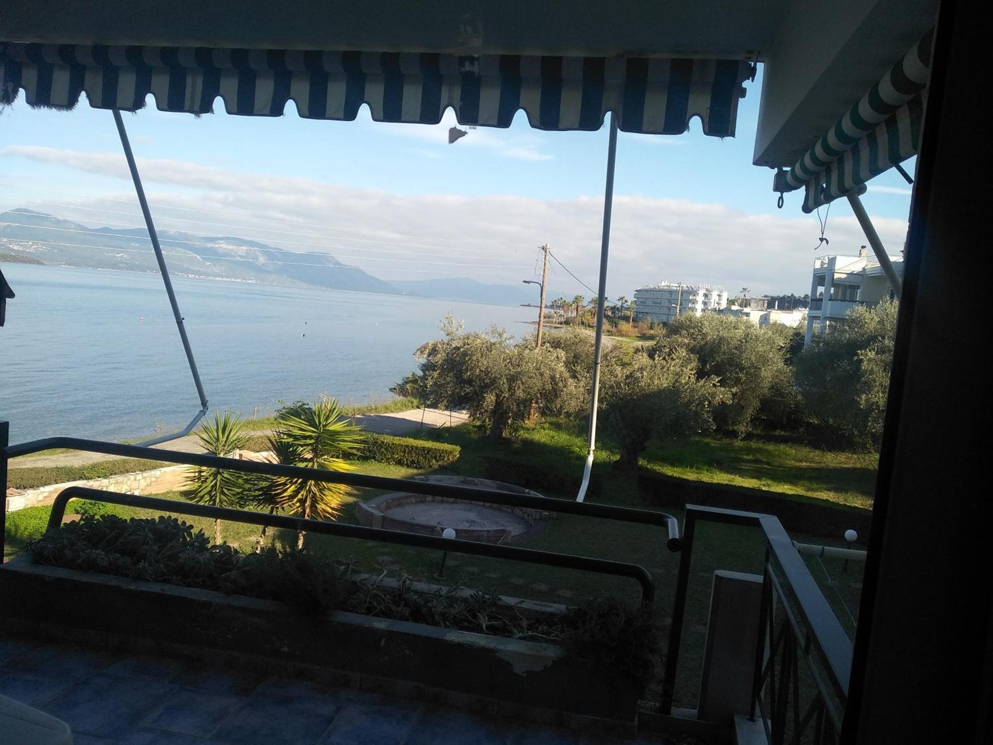 Mare E Monti1 Apartment Kamena Vourla Phòng bức ảnh