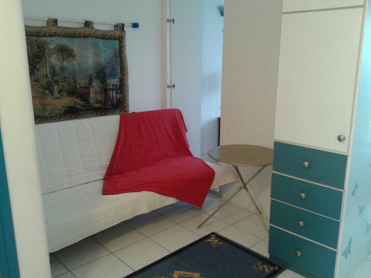 Mare E Monti1 Apartment Kamena Vourla Ngoại thất bức ảnh