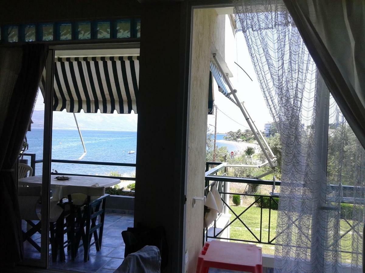 Mare E Monti1 Apartment Kamena Vourla Ngoại thất bức ảnh
