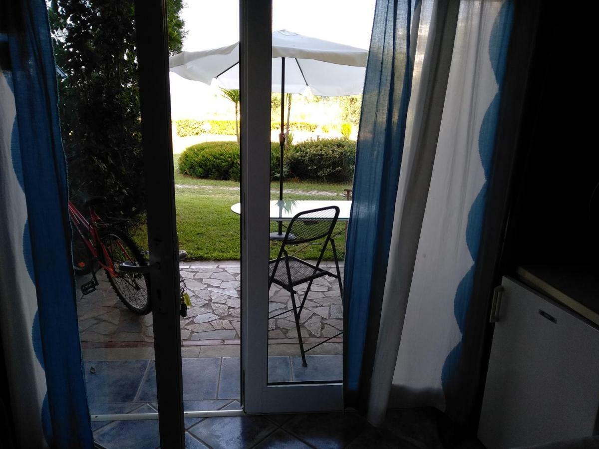 Mare E Monti1 Apartment Kamena Vourla Ngoại thất bức ảnh